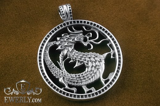 Серебряная подвеска Дракон, купить кулон Дракон из серебра с чернением